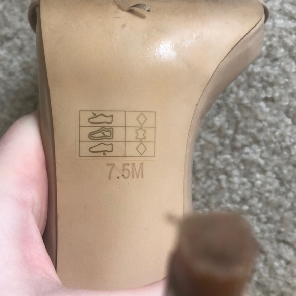 Steve Madden women’s heels - Picture 4 of 5